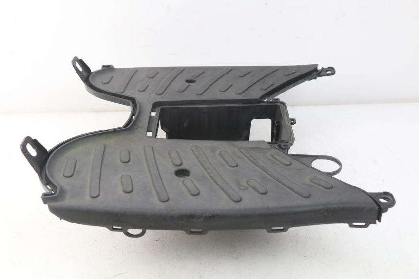 photo de FLOOR PANEL PEUGEOT KISBEE 2T 50 (2010 - 2017) - Component detail