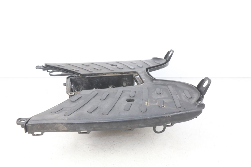 photo de FLOOR PANEL PEUGEOT KISBEE 2T 50 (2010 - 2017) - Technical close-up