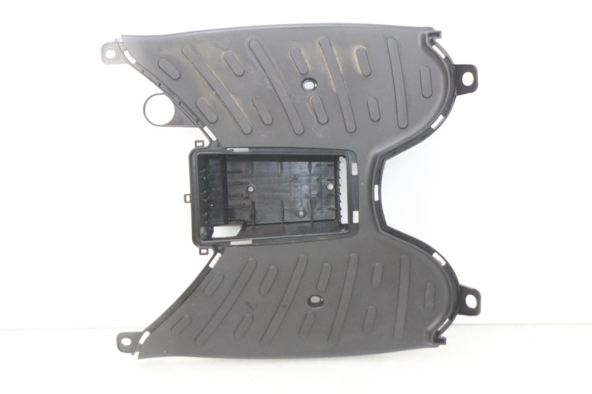 photo de FOOTREST PEUGEOT KISBEE 4T 50 (2018 - 2022) - Component detail