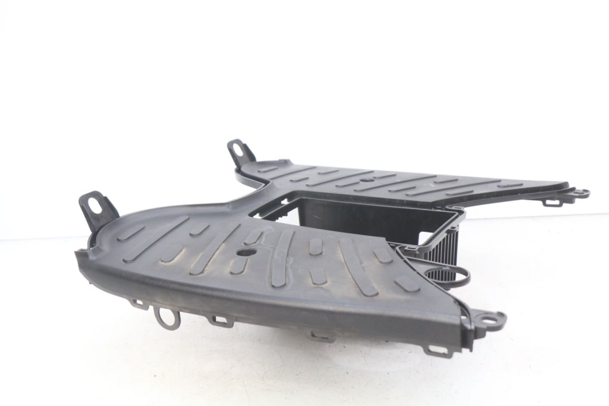 photo de FOOTREST PEUGEOT KISBEE 4T 50 (2018 - 2022) - Technical close-up