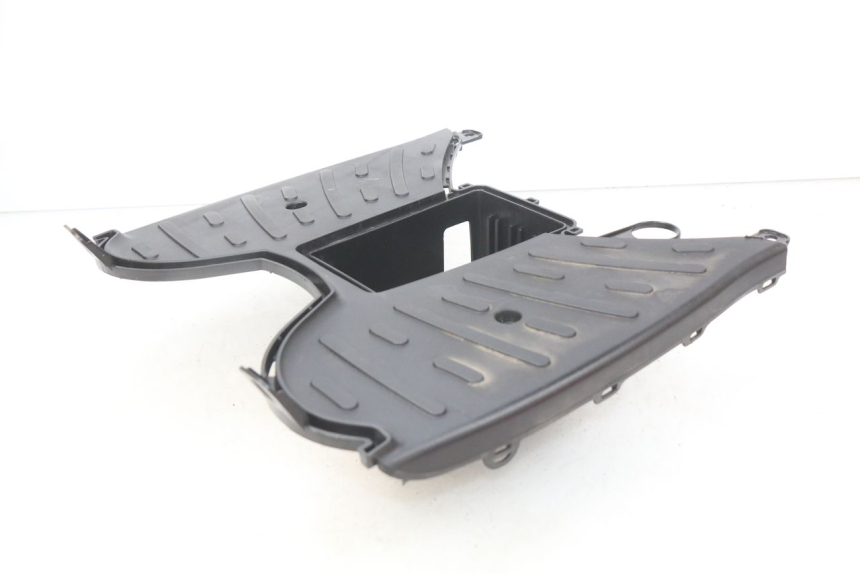 photo de FOOTREST PEUGEOT KISBEE 4T 50 (2018 - 2022) - Product overview