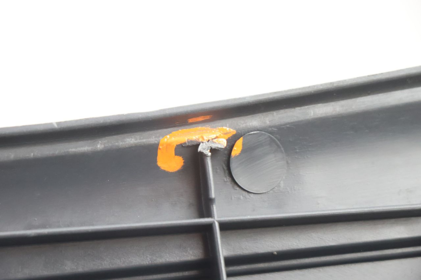 photo de FLOOR PANEL PIAGGIO LIBERTY 125 (1998 - 2008) - Markings and original references