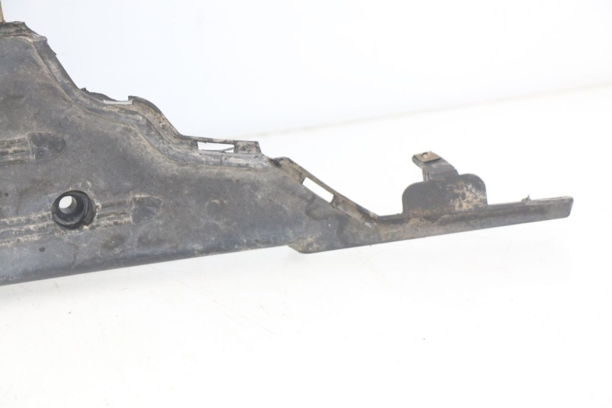 photo de FLOOR PANEL KYMCO LIKE 2T 50 (2009 - 2018) - Distinctive features