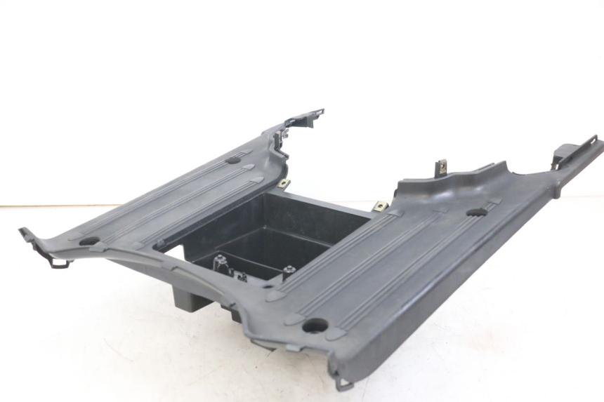 photo de FOOTREST KYMCO LIKE 125 (2009 - 2016) - Markings and original references