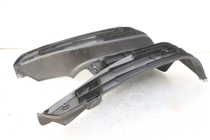 photo de FLOOR PANEL PIAGGIO LXV 4T 50 (2009 - 2013) - Component detail