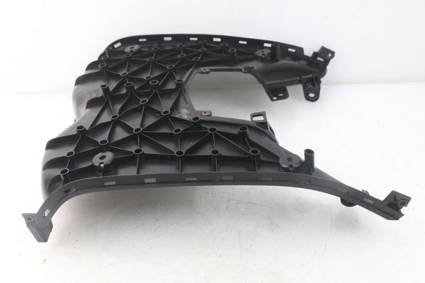 photo de FLOOR PANEL MBK MW TRYPTIK 125 (2017 - 2022) - Fixing points details