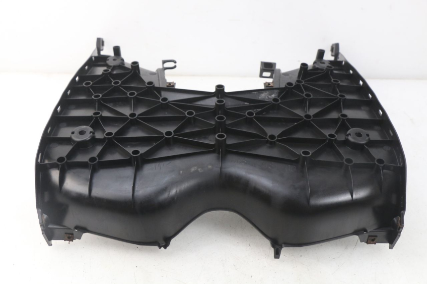 photo de FLOOR PANEL MBK MW TRYPTIK 125 (2017 - 2022) - Surface and material condition