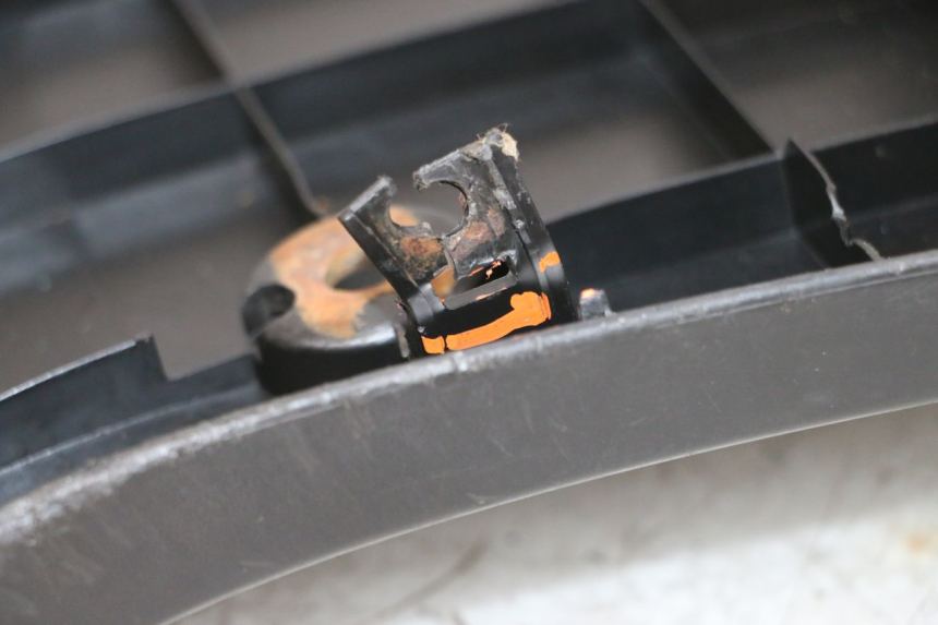 photo de FLOOR PANEL YAMAHA NEOS NEO'S 4T 50 (2008 - 2016) - Distinctive features