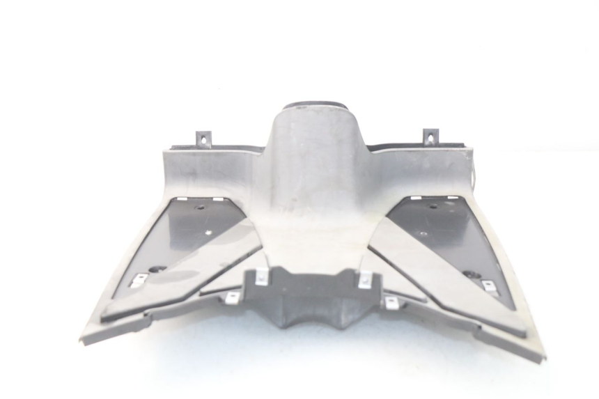photo de FLOOR PANEL PIAGGIO NEW TYPHOON 50 (2010 - 2017) - Fixing points details