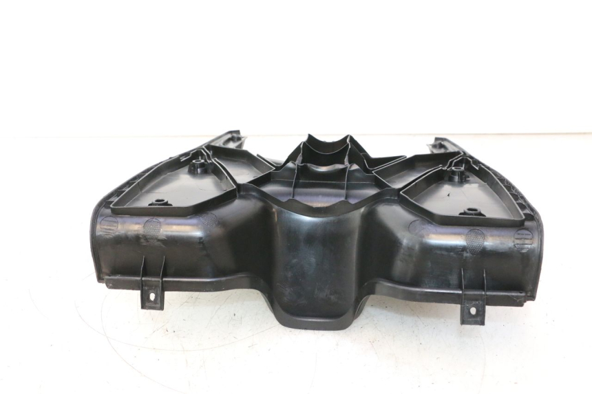 photo de FLOOR PANEL PIAGGIO NEW TYPHOON 50 (2018 - 2021) - Additional view of the item
