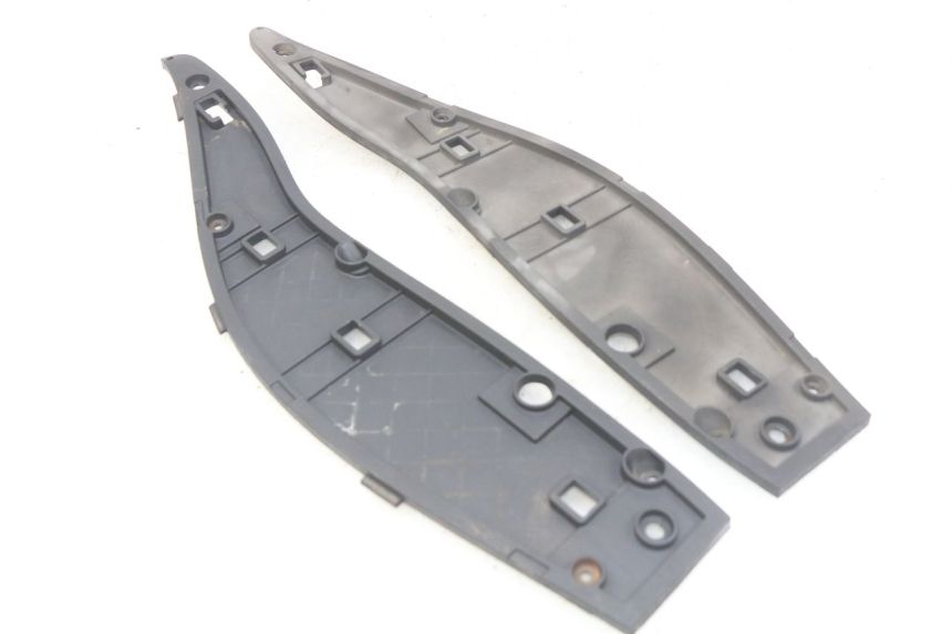 photo de FOOTREST GILERA NEXUS 125 (2007 - 2009) - Main view