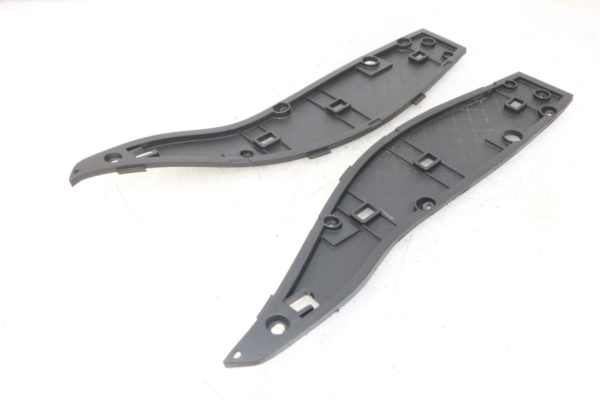 photo de FOOTREST GILERA NEXUS 125 (2009 - 2013) - Main view