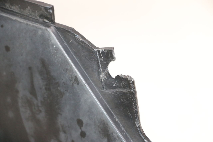 photo de FLOOR PANEL JM MOTORS OLDIES GT 4T 50 (2018 - 2025) - Surface and material condition