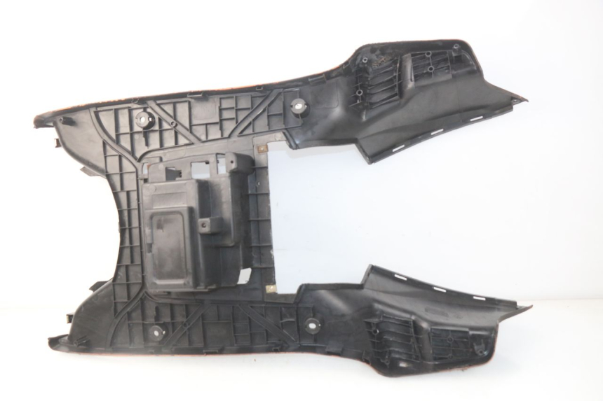 photo de FLOOR PANEL SYM ORBIT 2 4T 50 (2008 - 2017) - Technical close-up