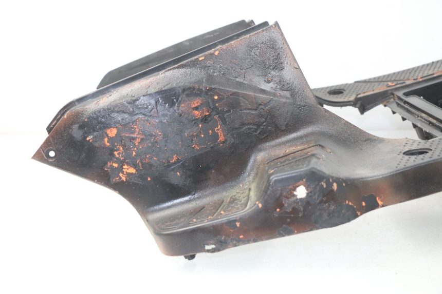 photo de FLOOR PANEL SYM ORBIT 2 4T 50 (2008 - 2017) - Surface and material condition