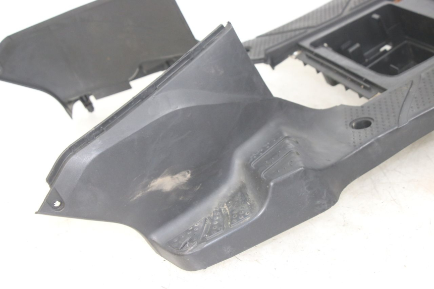 photo de FOOTREST SYM ORBIT 2 4T 50 (2018 - 2022) - Component zoom