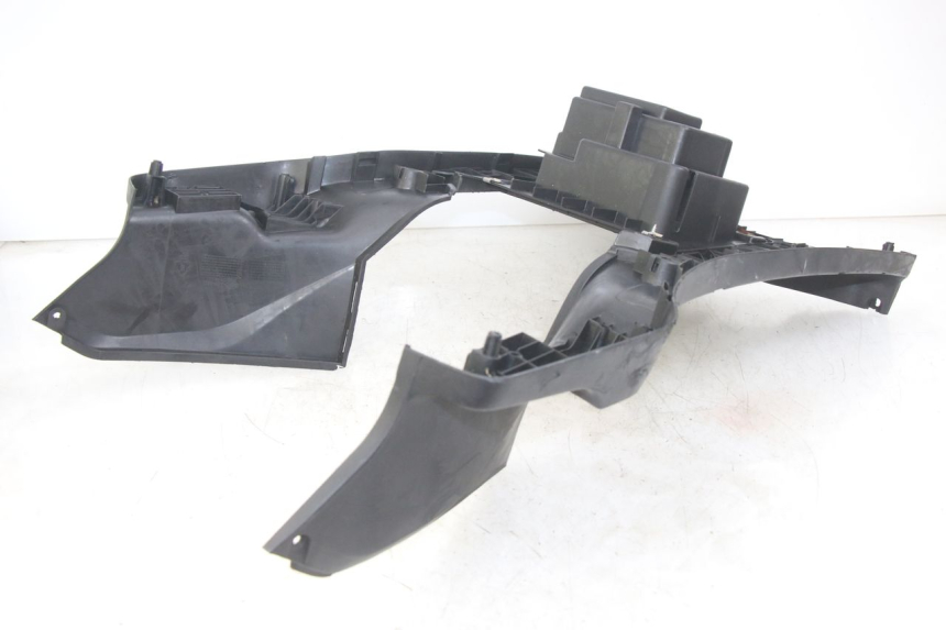 photo de FOOTREST SYM ORBIT 2 4T 50 (2018 - 2022) - Technical close-up