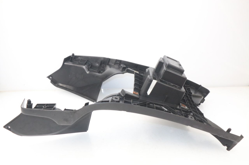 photo de FLOOR PANEL SYM ORBIT 2 50 (2008 - 2014) - Component detail