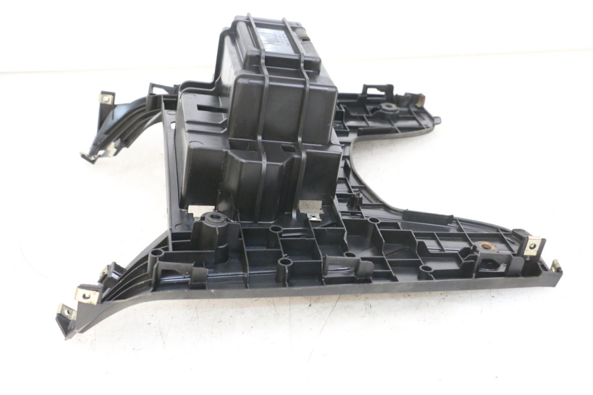 photo de FLOOR PANEL PEUGEOT BELVILLE 125 (2017 - 2021) - Alternative perspective