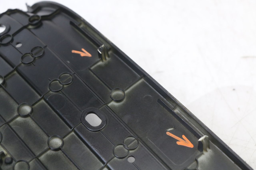 photo de FLOOR PANEL PEUGEOT DJANGO 125 (2014 - 2017) - Additional view of the item