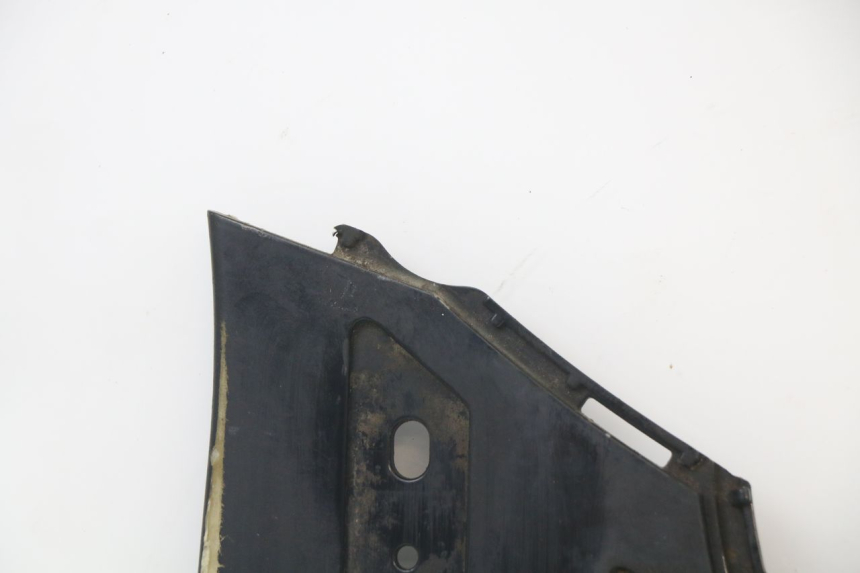 photo de FLOOR PANEL PEUGEOT DJANGO 125 (2014 - 2017) - Technical close-up