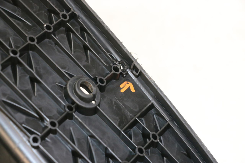 photo de FLOOR PANEL PEUGEOT SPEEDFIGHT 3 LC 2T 50 (2009 - 2015) - Fixing points details