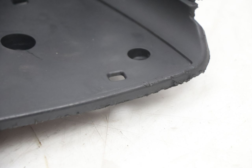 photo de FLOOR PANEL RAZZO QTR 50 (2011 - 2018) - Technical close-up