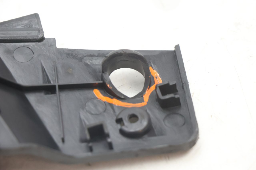 photo de FLOOR PANEL RAZZO QTR 50 (2011 - 2018) - Markings and original references