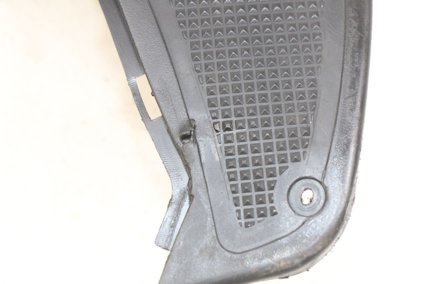 photo de FOOTREST RIDE RACE 2T 50 (2012 - 2017) - Fixing points details