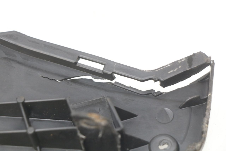 photo de FOOTREST KEEWAY RY6 2T 50 (2011 - 2019) - Component detail