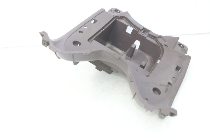 photo de FOOTREST JM MOTORS SC 4T 50 (2012 - 2017) - Surface and material condition