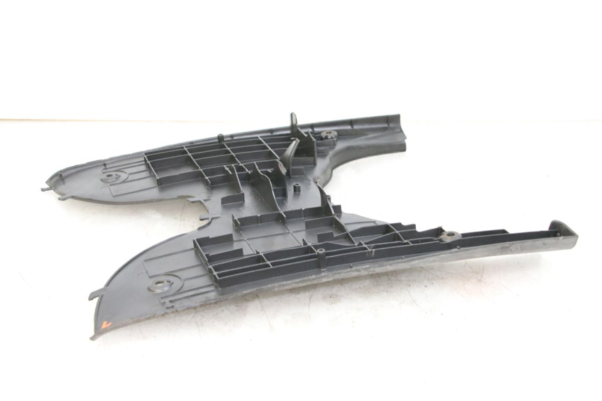 photo de FOOTREST APRILIA SCARABEO 100 (2003 - 2012) - Zoom on usage condition