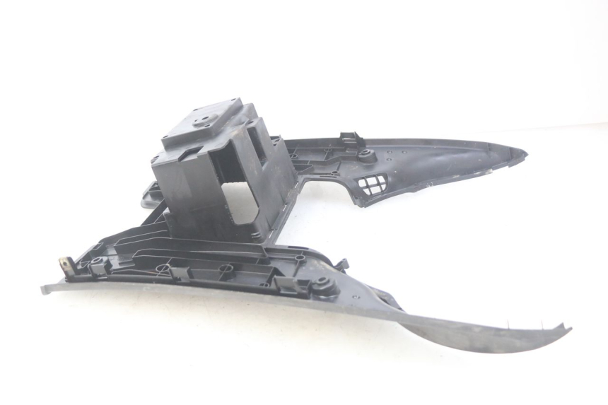 photo de FOOTREST KYMCO SENTO 100 (2008 - 2013) - Zoom on usage condition