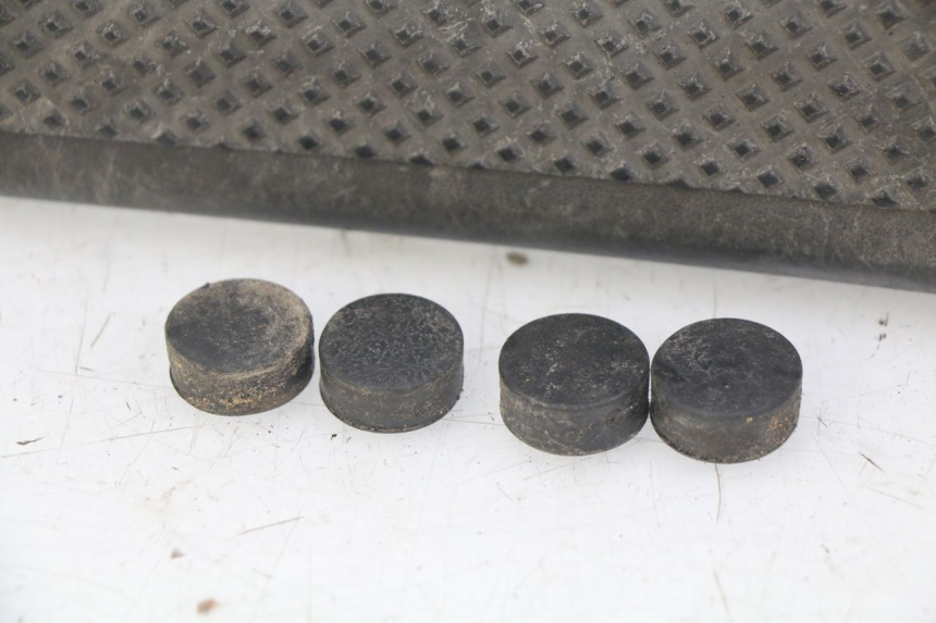 photo de FOOTREST KYMCO SENTO 100 (2008 - 2013) - Markings and original references