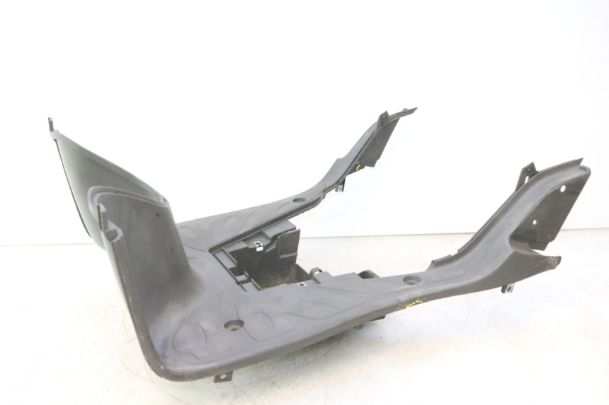 photo de FLOOR PANEL HONDA SH 125 (2001 - 2003) - Alternative angle