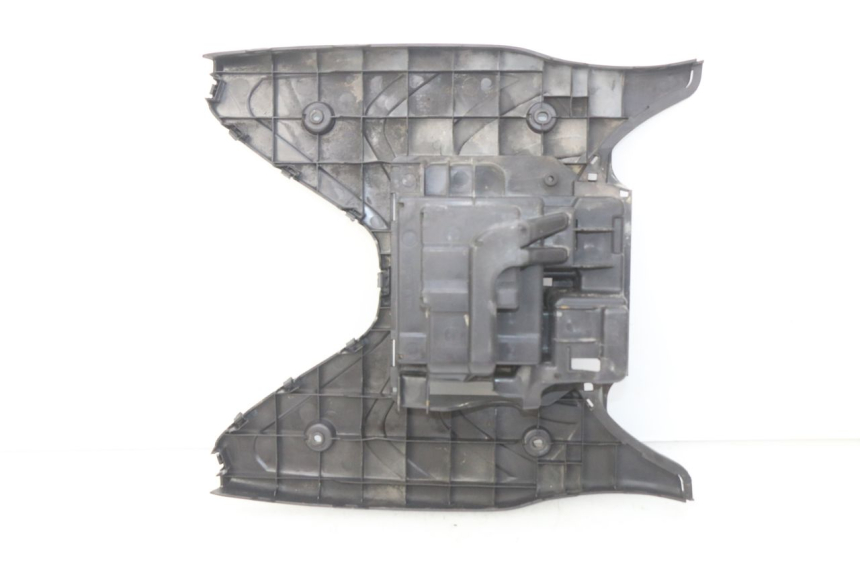 photo de FOOTREST SUZUKI SIXTEEN 125 (2008 - 2010) - Zoom on usage condition