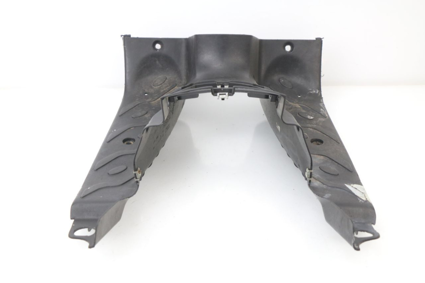 photo de FLOOR PANEL PEUGEOT SPEEDFIGHT 2 AC 50 (2000 - 2009) - Distinctive features