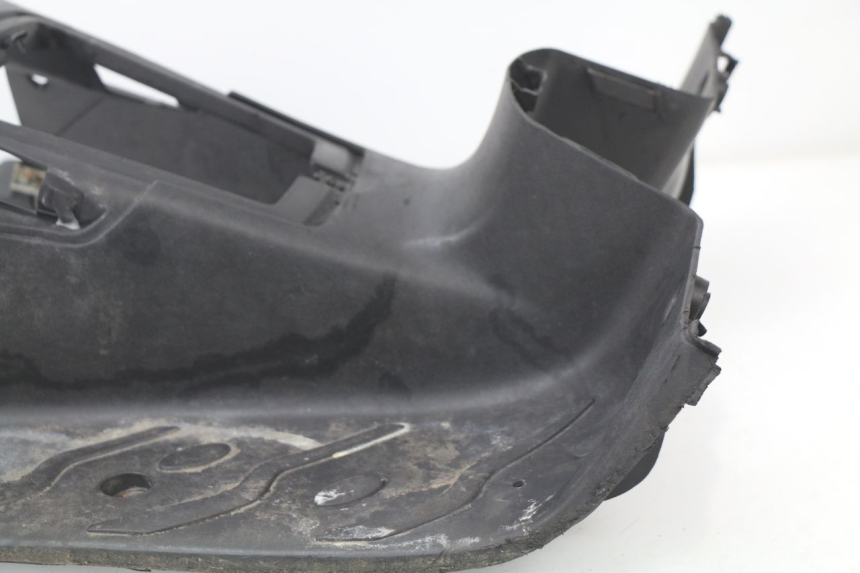 photo de FLOOR PANEL PEUGEOT SPEEDFIGHT 2 AC 50 (2000 - 2009) - High-resolution close-up