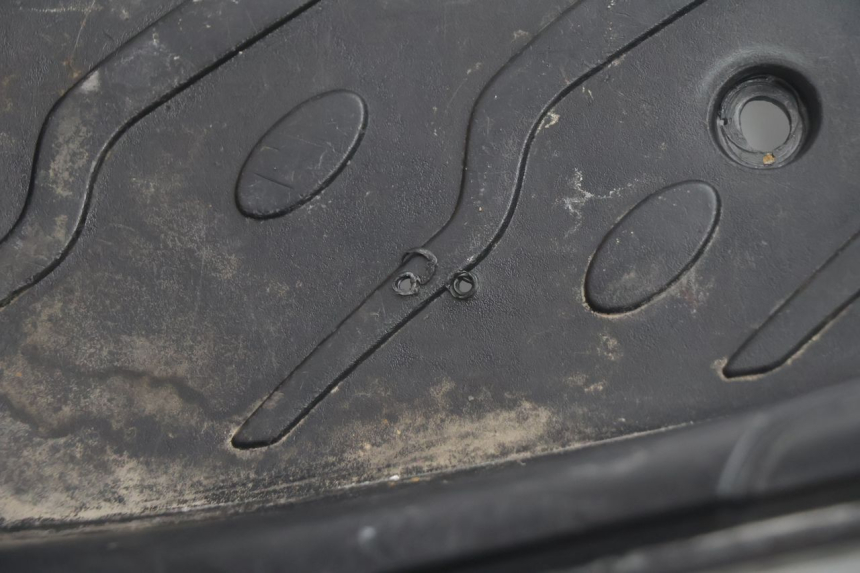 photo de FLOOR PANEL PEUGEOT SPEEDFIGHT 2 AC 50 (2000 - 2009) - Alternative perspective