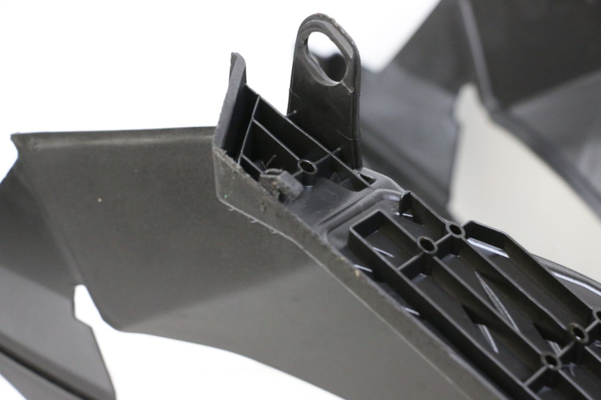 photo de FLOOR PANEL PEUGEOT SPEEDFIGHT 4 2T 50 (2015 - 2019) - Zoom on usage condition