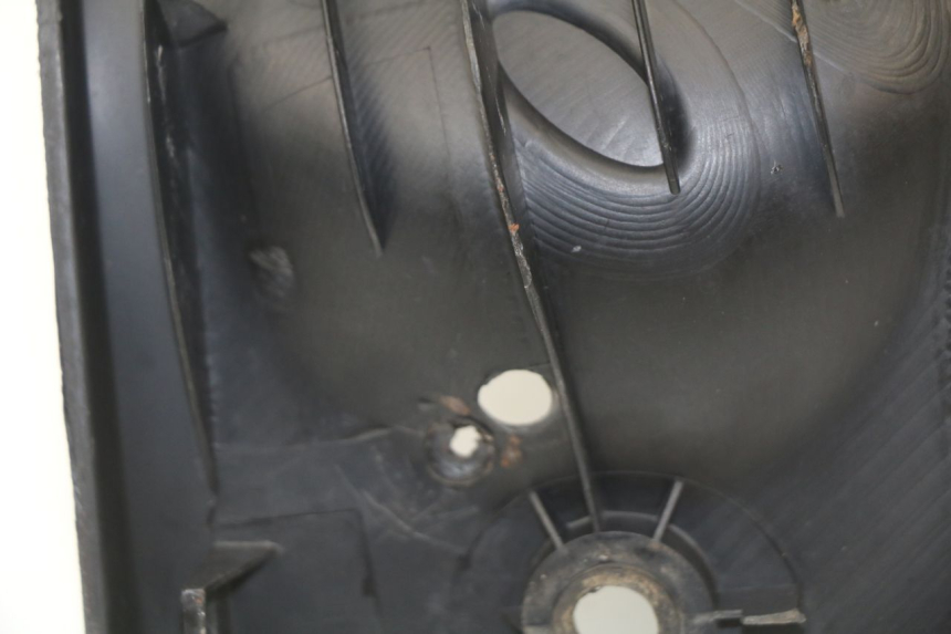 photo de FLOOR PANEL PEUGEOT SPEEDFIGHT LC 50 (1996 - 2002) - Zoom on usage condition