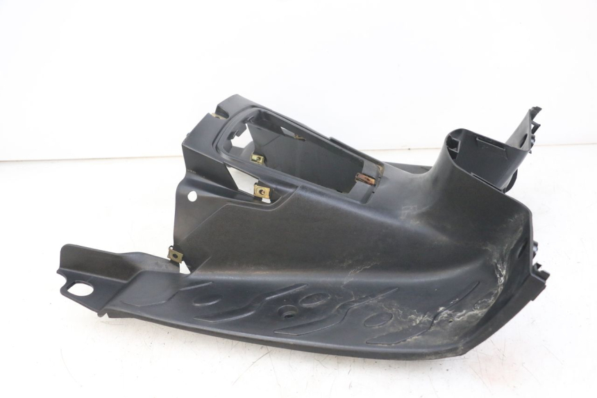 photo de FOOTREST PEUGEOT SPEEDFIGHT 100 (1997 - 2007) - Surface and material condition