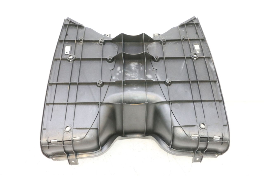 photo de FLOOR PANEL APRILIA SR MOTARD 50 (2012 - 2018) - Technical close-up