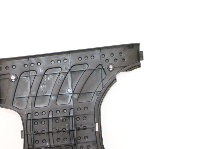 photo de FLOOR PANEL GILERA STALKER 50 (2004 - 2014) - Surface and material condition