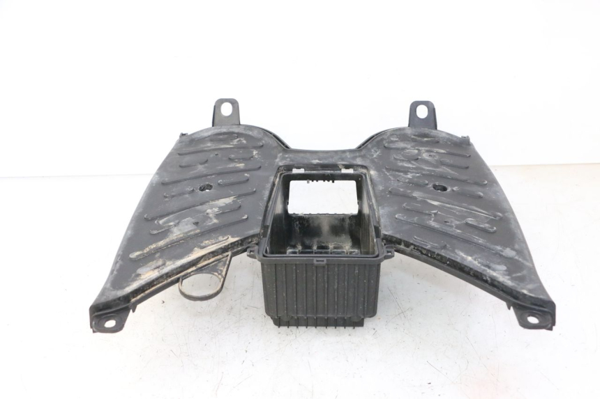 photo de FLOOR PANEL PEUGEOT STREETZONE I NAKED 2T 50 (2018 - 2020) - Technical close-up