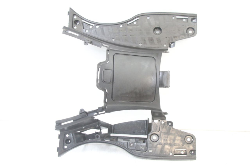 photo de FLOOR PANEL SUZUKI BURGMAN 125 (2015 - 2017) - Component detail