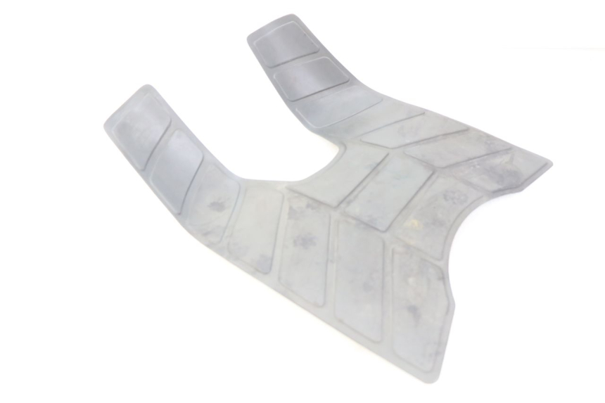 photo de FOOTREST PEUGEOT SV 125 (1991 - 1994) - Zoom on usage condition