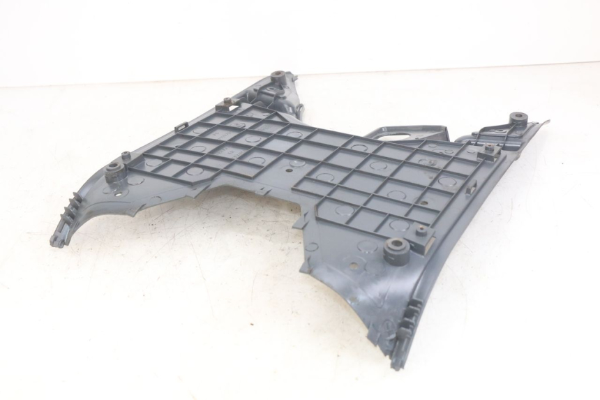 photo de FOOTREST PEUGEOT SV 125 (1991 - 1994) - Zoom on usage condition