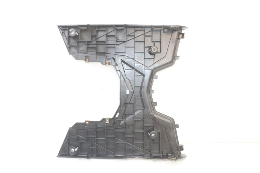 photo de FOOTREST SYM ORBIT III 3 4T 50 (2018 - 2021) - Surface and material condition