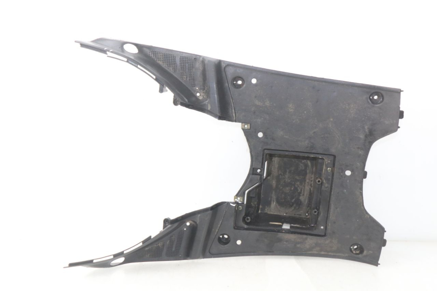 photo de FLOOR PANEL BAOTIAN TRAVEL SPIRIT 50 (2010 - 2012) - Main view